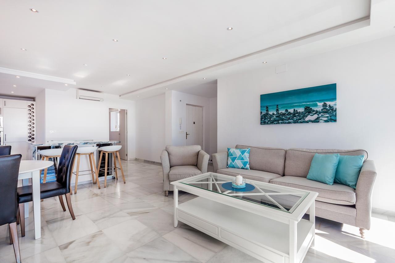 Front Line Penthouse Puerto Banus With Sea Views Lejlighed Marbella Eksteriør billede
