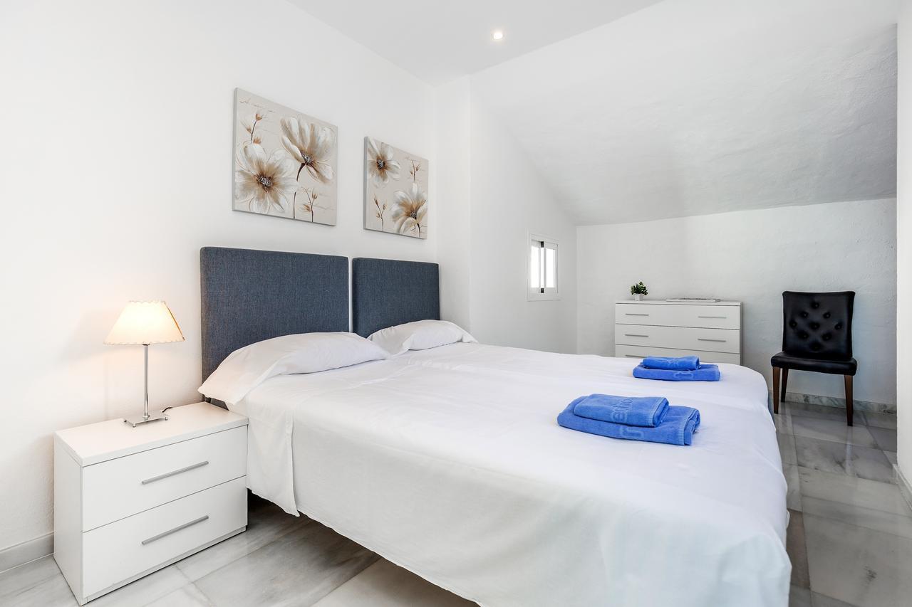 Front Line Penthouse Puerto Banus With Sea Views Lejlighed Marbella Eksteriør billede